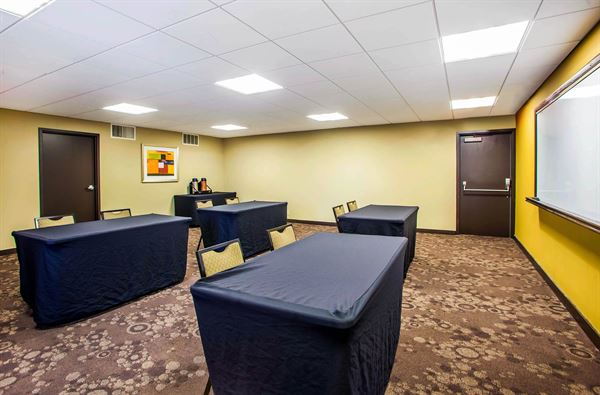 Quality Inn & Suites Peoria