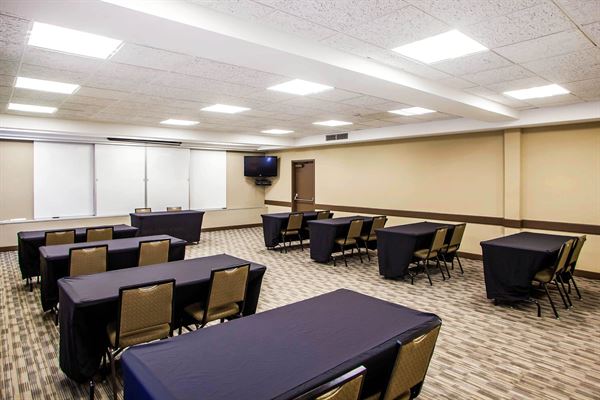 Quality Inn & Suites Peoria