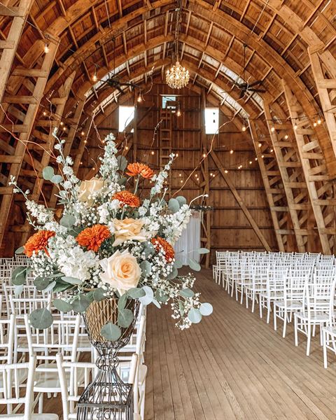The Cottage Farmhouse - NEW BARN VENUE!