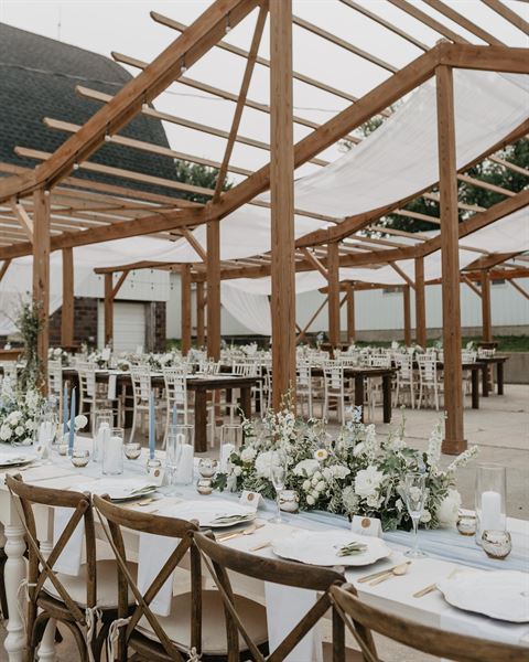 The Cottage Farmhouse - NEW BARN VENUE!