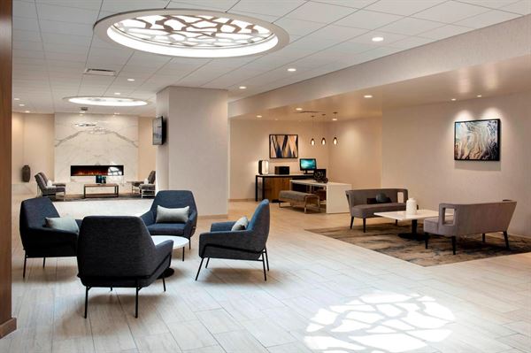 Delta Hotels by Marriott Utica