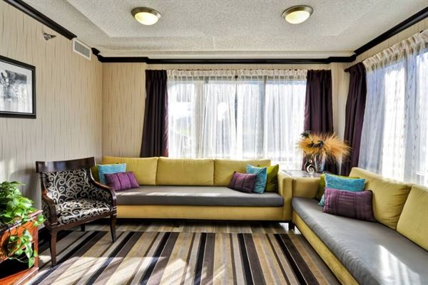 Hampton Inn & Suites Kansas City - Airport