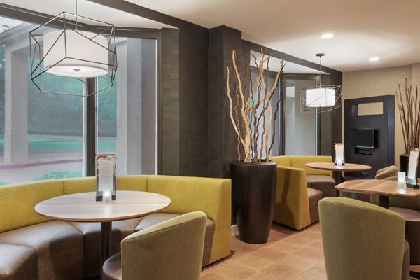 Courtyard by Marriott Lafayette Airport