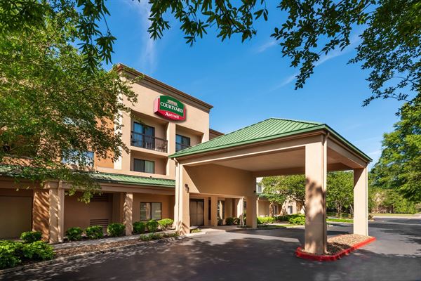 Courtyard by Marriott Lafayette Airport