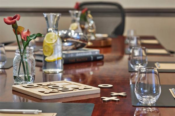 Renaissance Chicago Glenview Suites Hotel