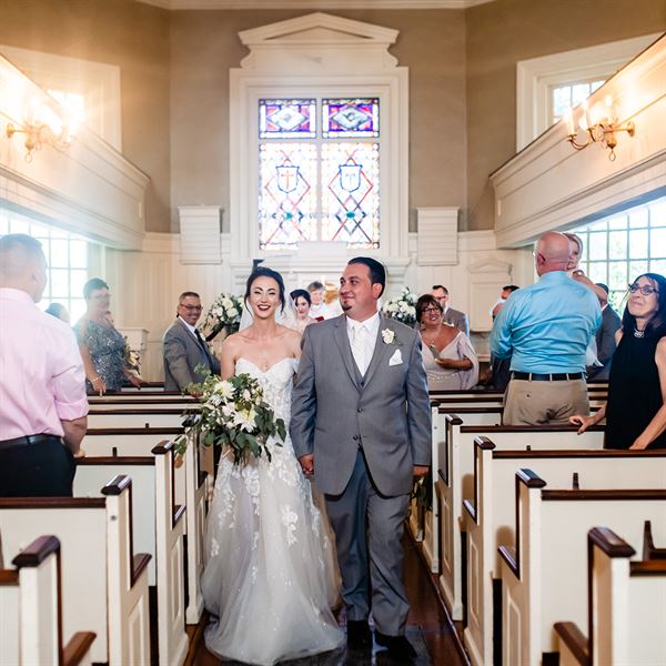 Riverside Weddings at Gloria Dei