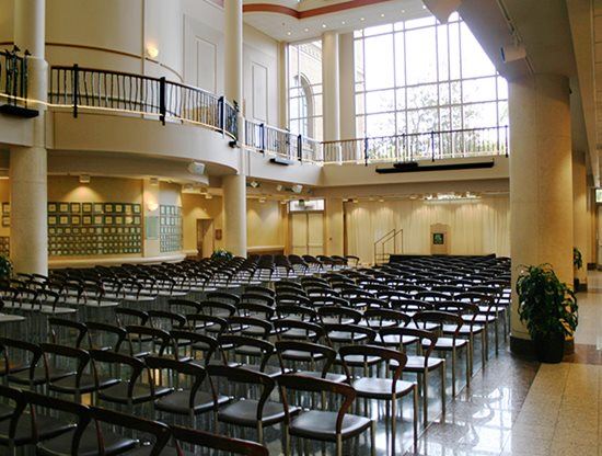 Tsakopoulos Library Galleria