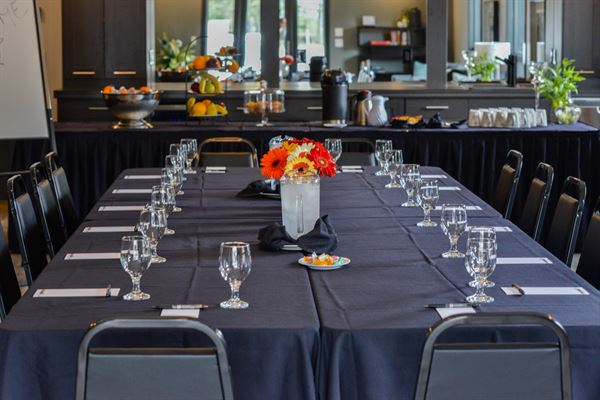 Bighorn Meadows Resort