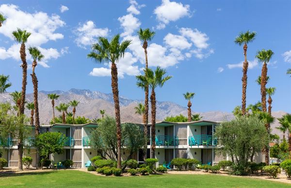 Margaritaville Resort Palm Springs