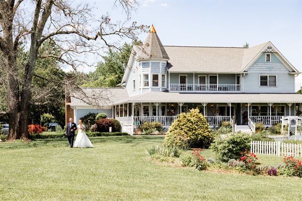 Blue Mountain Mist Country Inn