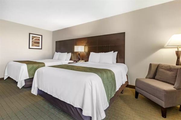 Quality Inn & Suites Escanaba
