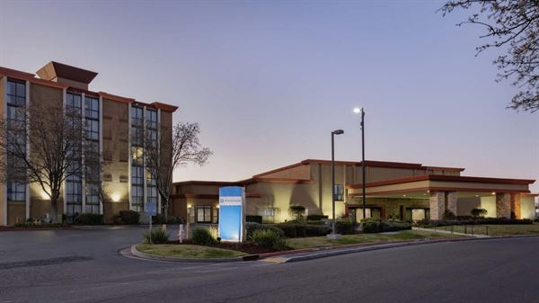 Wyndham Sacramento
