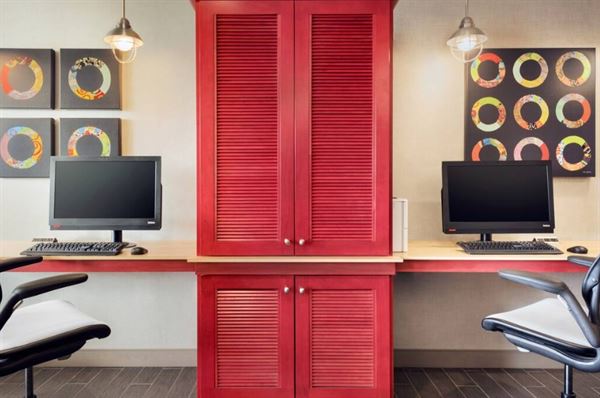 Home2 Suites by Hilton Menomonee Falls Milwaukee