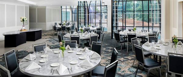 DoubleTree by Hilton Nashua