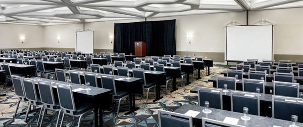 DoubleTree by Hilton Nashua