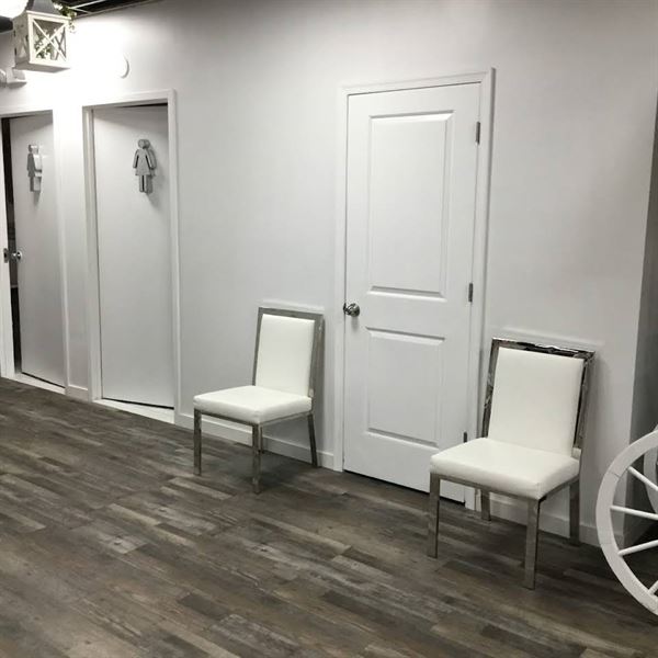 Mae's Liberty Palace