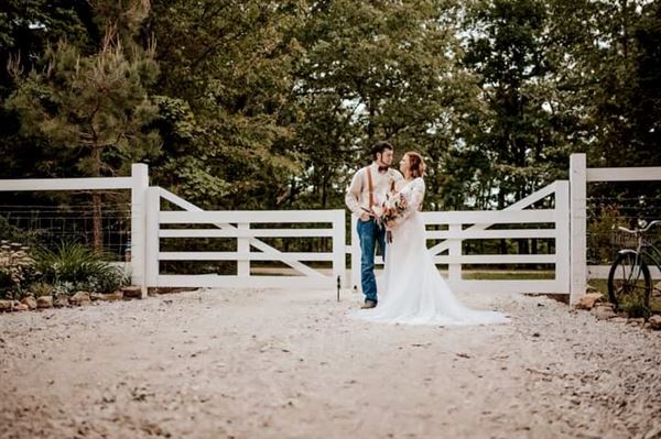 Cedar Hill Farm Event Venue