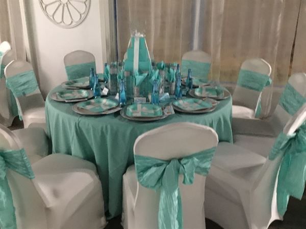 Mae's Liberty Palace