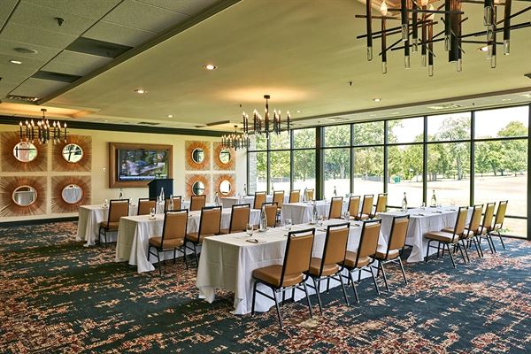 Bluegrass Yacht & Country Club