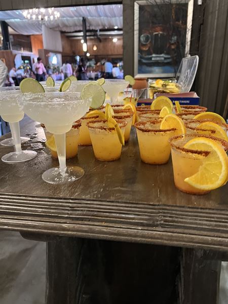 Royaltini Bartending