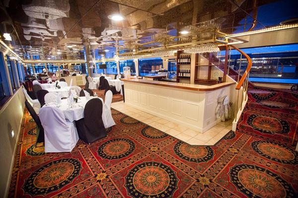 LUXE Cruises and Events