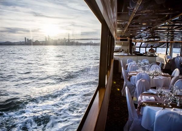 LUXE Cruises and Events