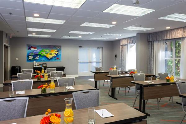 Hampton Inn & Suites Raleigh/Cary I-40 PNC Arena