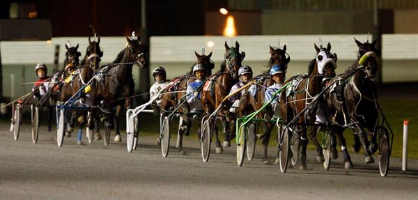 Elements Casino Surrey - Great Canadian Casinos