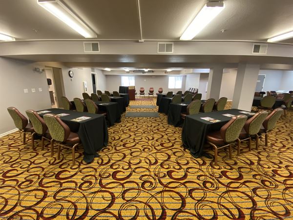 MCM Elegante Colorado Springs