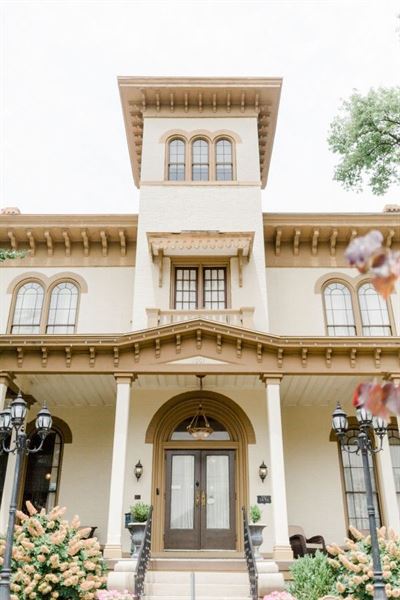 The Pepin Mansion B&B and Event Venue