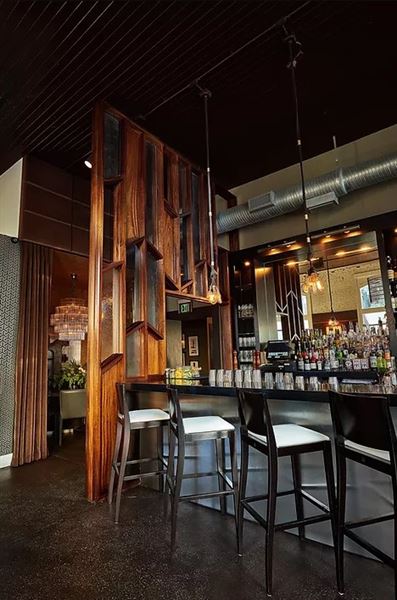 Local 11ten Food & Wine