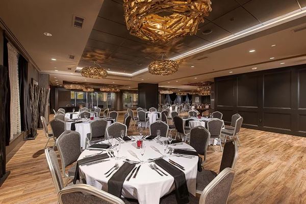 Hilton Garden Inn Pittsburgh Downtown/Roost