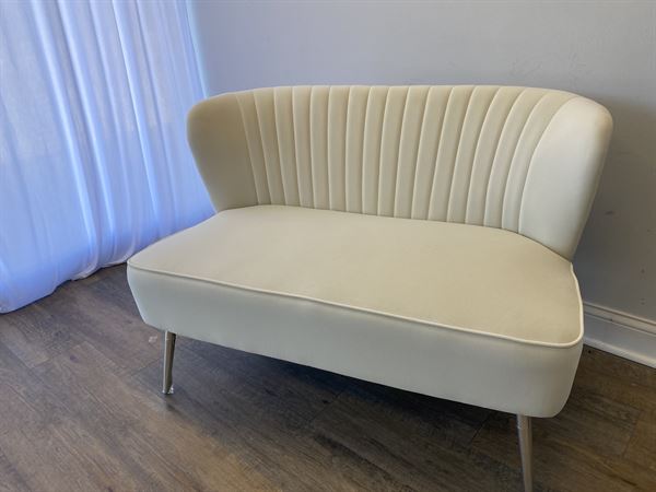 Bella's Event Rentals