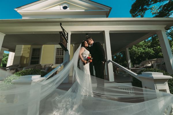 The Bushnell House CT