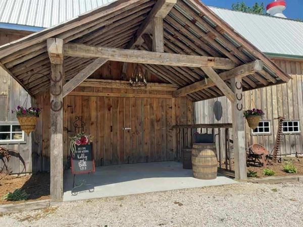 Schultz's Rustic Barn