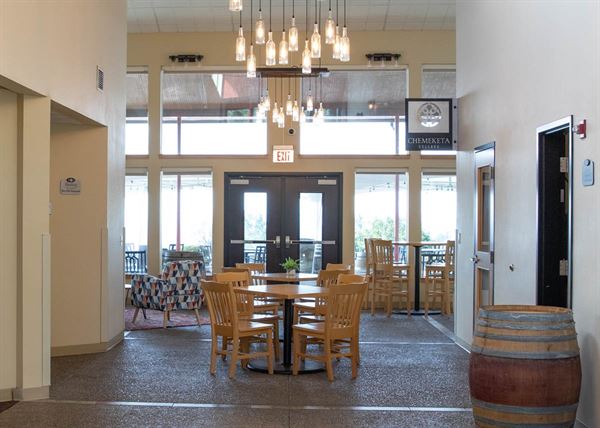 Chemeketa Eola - Northwest Wine Studies Center