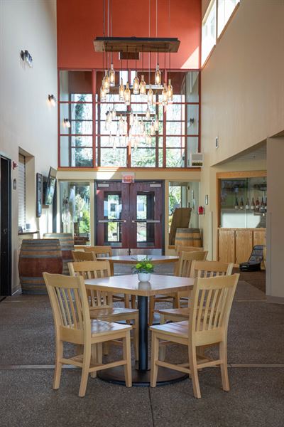 Chemeketa Eola - Northwest Wine Studies Center