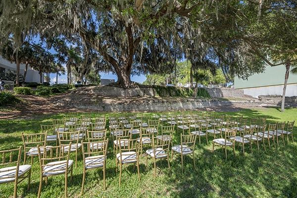 Oaks on the River Luxury Boutique Resort