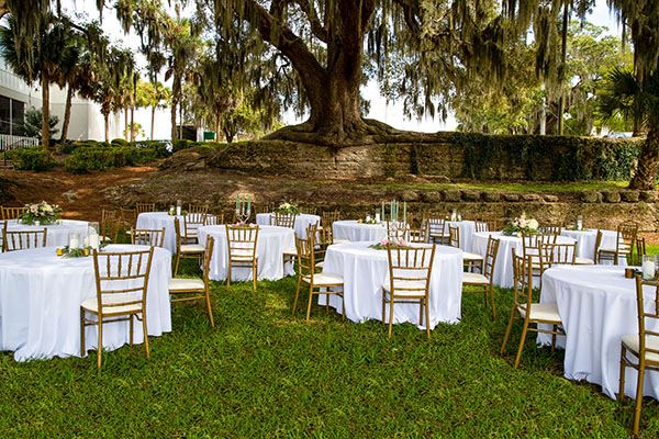 Oaks on the River Luxury Boutique Resort