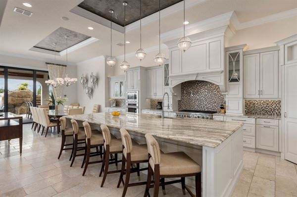 The Bear's Den Resort