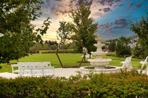 The Bear's Den Resort