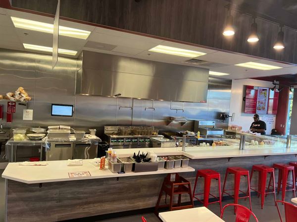 Crimson Coward Nashville Hot Chicken Long Beach