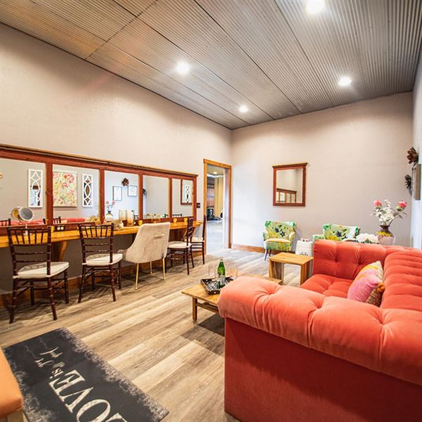 The Barn at Maple Falls