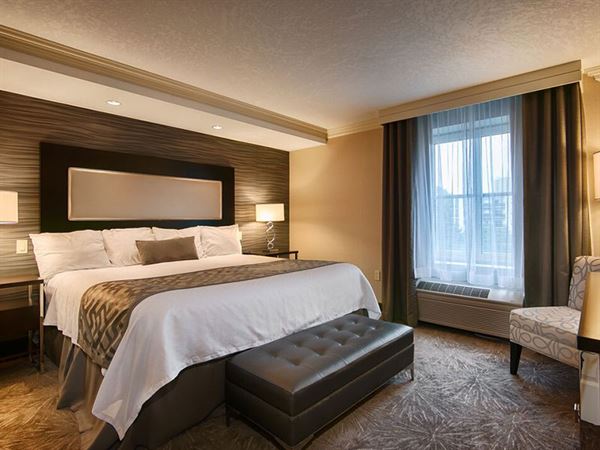 Best Western Plus the Arden Park Hotel