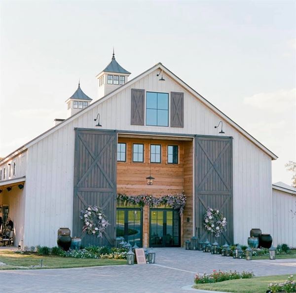 Weddings at Windy Knoll