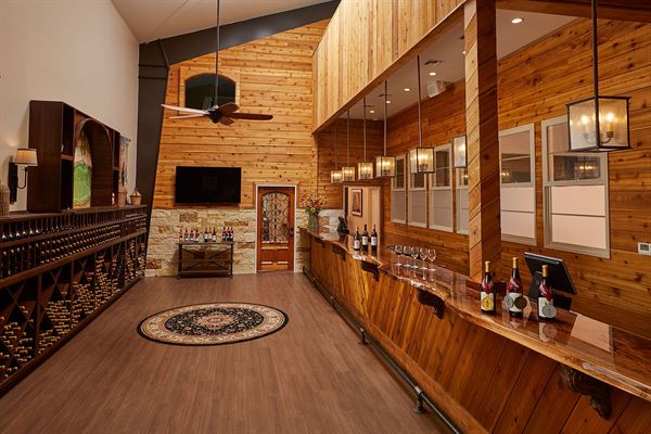 Carter Creek Winery Resort & Spa