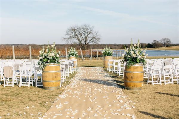 Hidden Hangar Vineyard and Winery