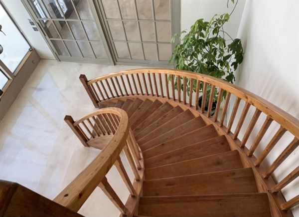 The Cedar House at Rollin Rock Ranch