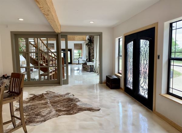 The Cedar House at Rollin Rock Ranch