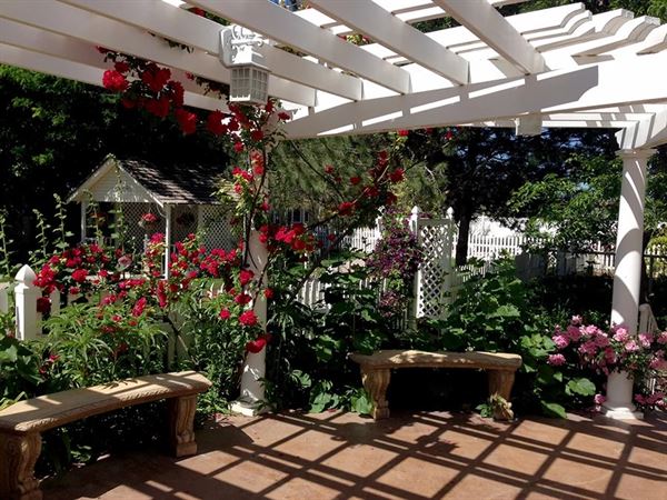 Country Home Weddings